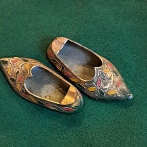 Multicolor Brass Ash Trays